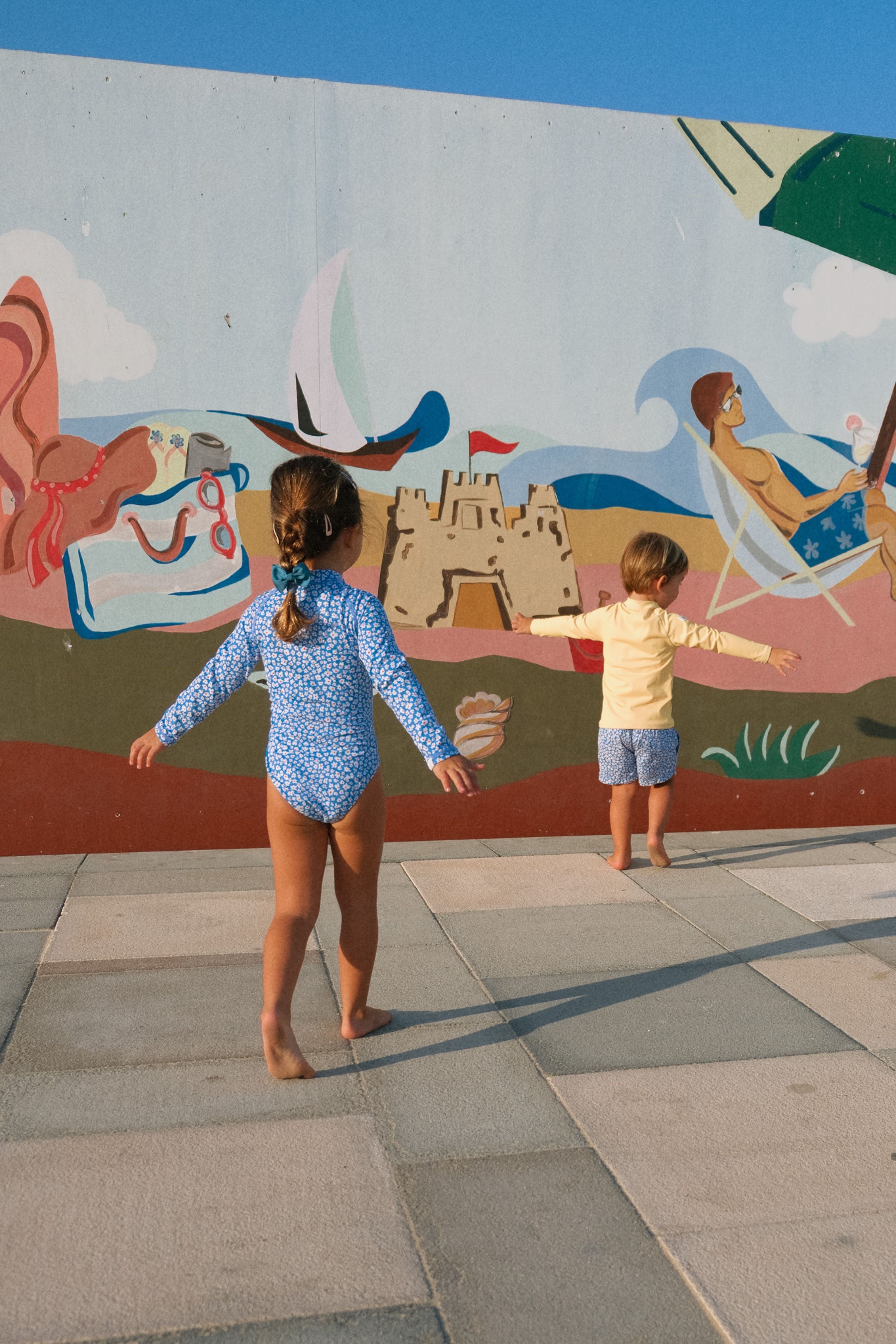 KIDS UV T-SHIRT - LONG SLEEVE - Sunshine Yellow